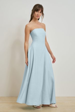 THE FAVORITE LINEN DRESS
