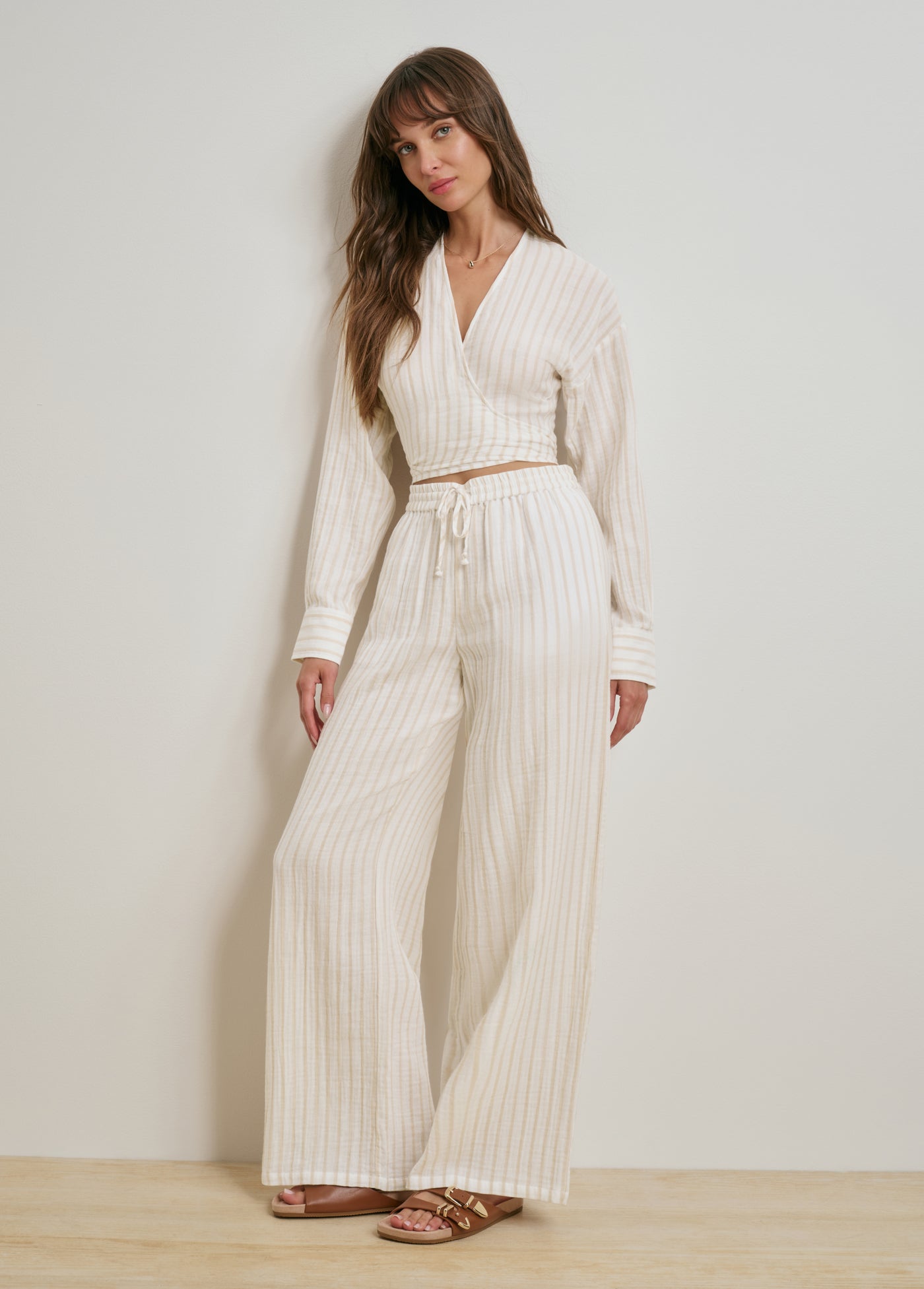 THE SLIP IT ON PANT - Image 4